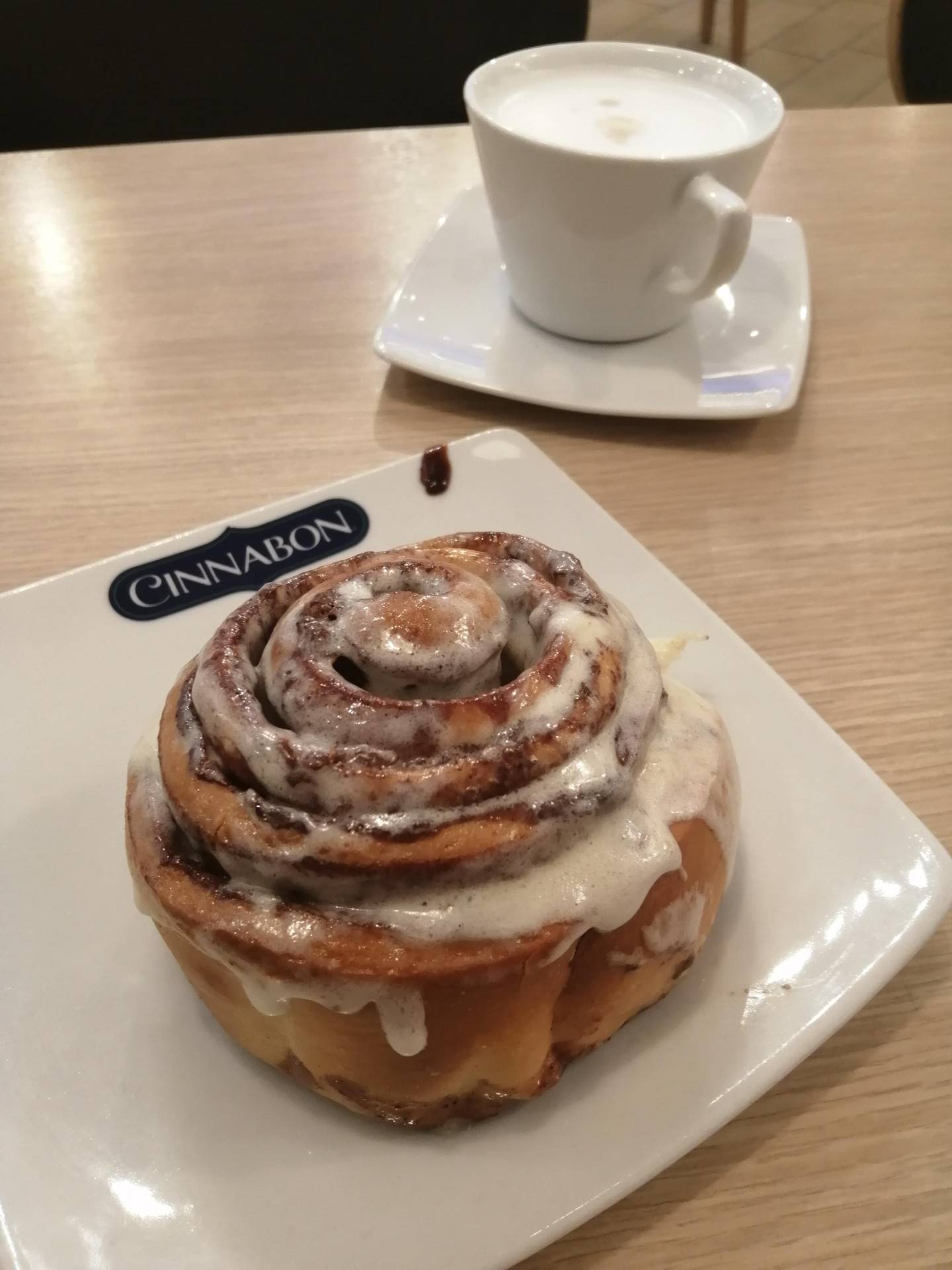 Cinnabon пирожное