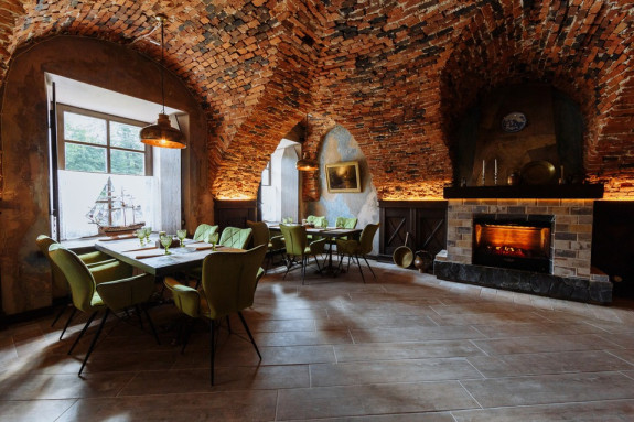 Голландская кухня, Ресторан, ул. Коммунистическая - Санкт-Петербург ...